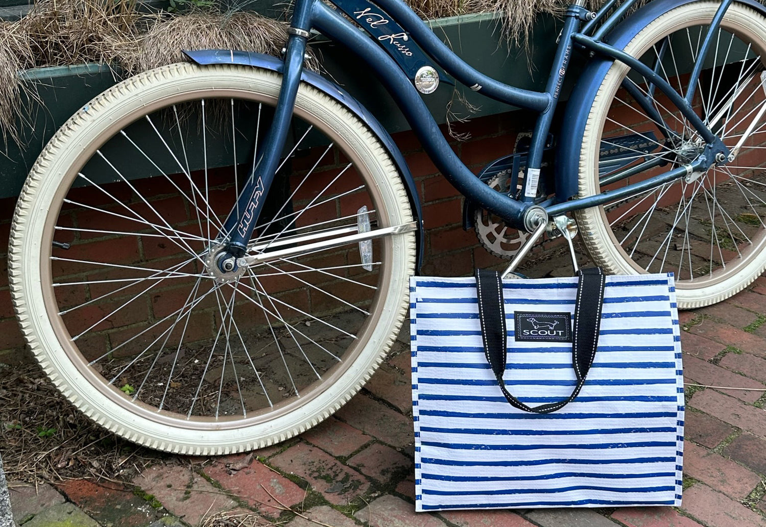 TRAVEL GUIDE: DEB’S NANTUCKET DIGEST