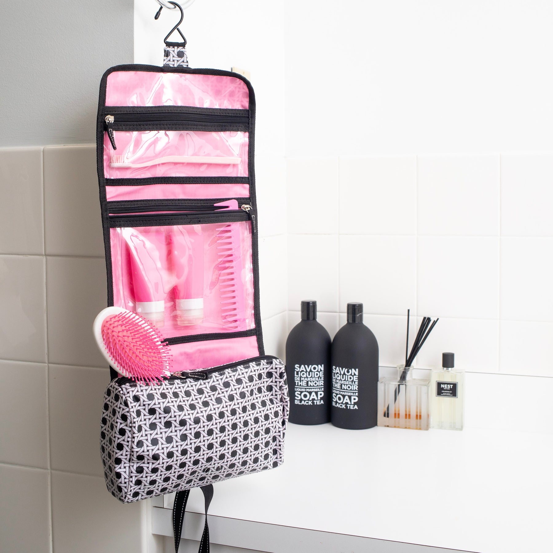Hanging Toiletry Bag Medium
