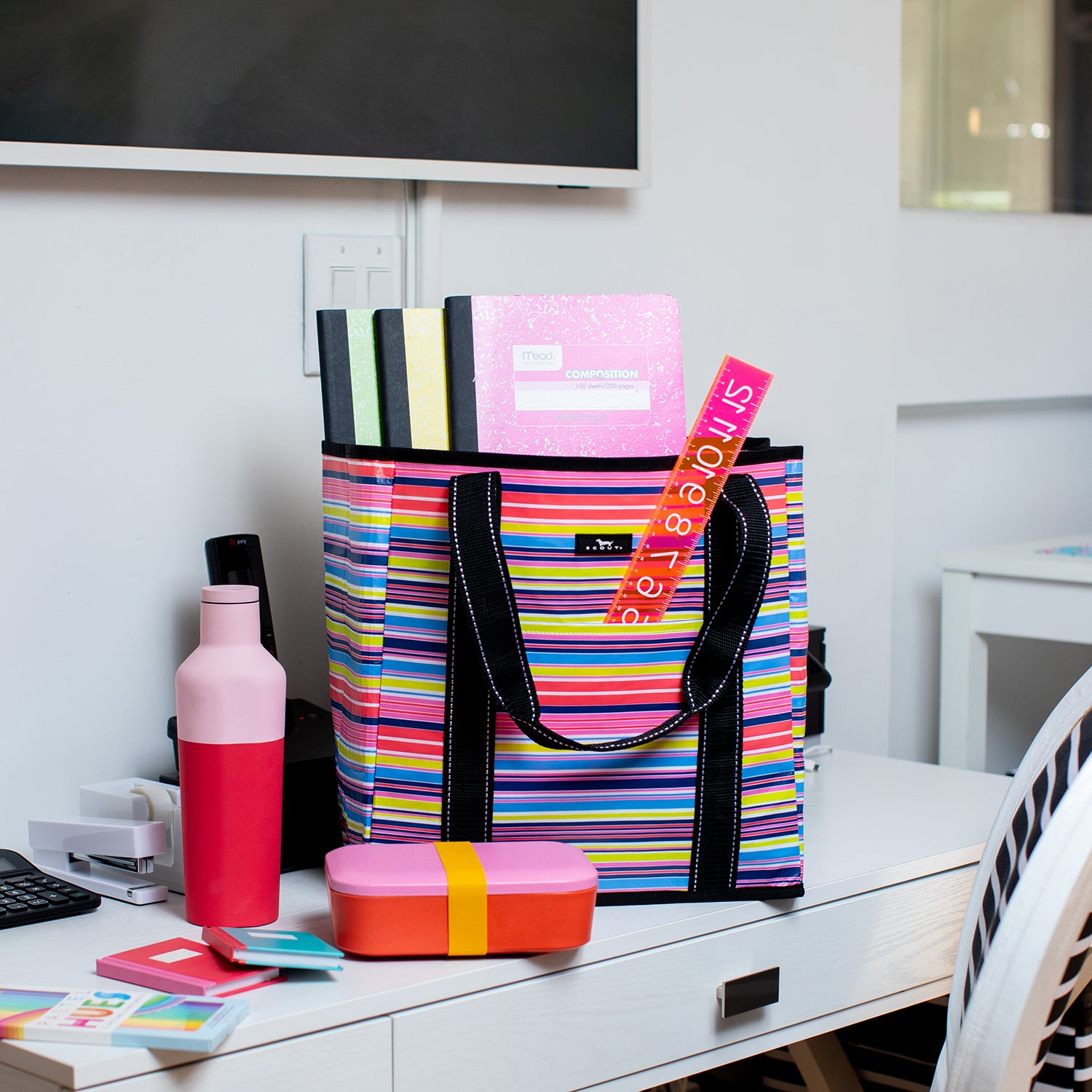 Vertical Everyday Tote Medium