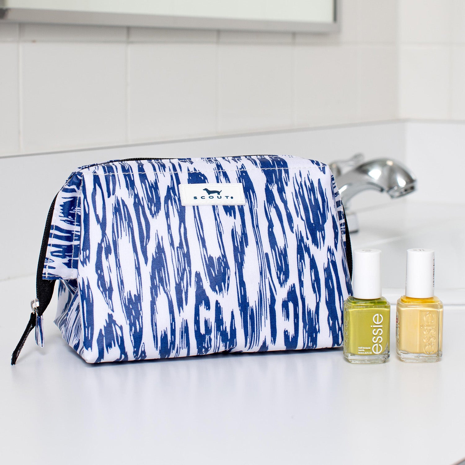 Wide Mouth Makeup Bag Medium