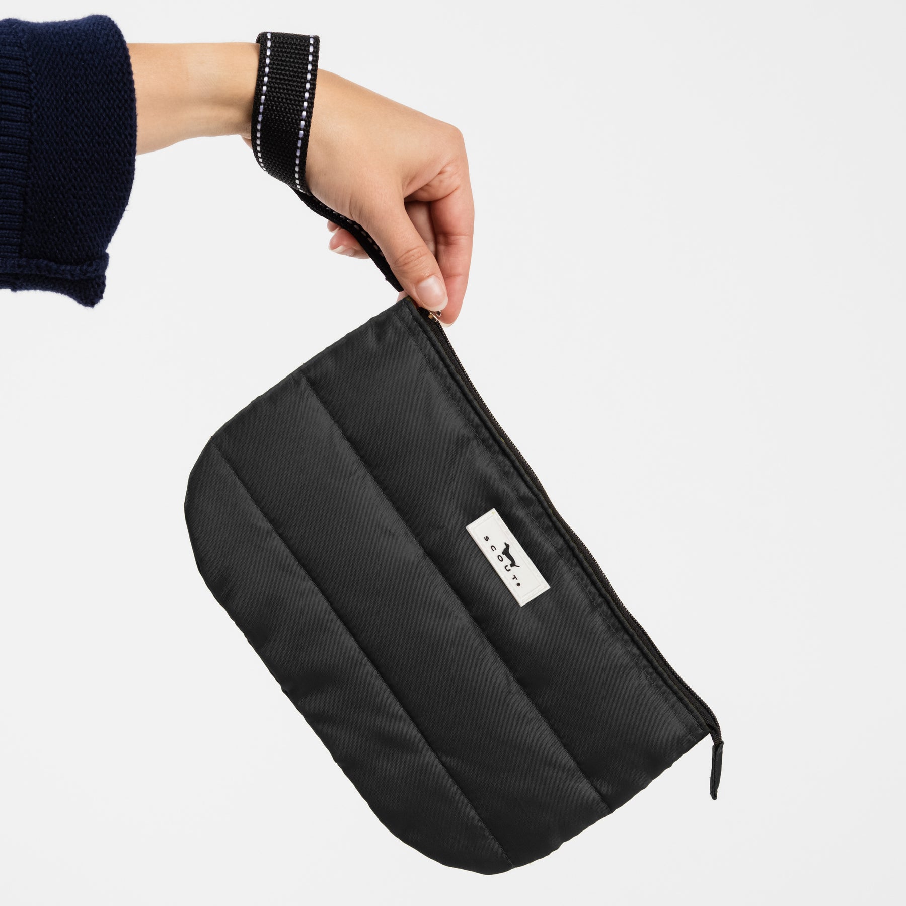 Roamy Wristlet
