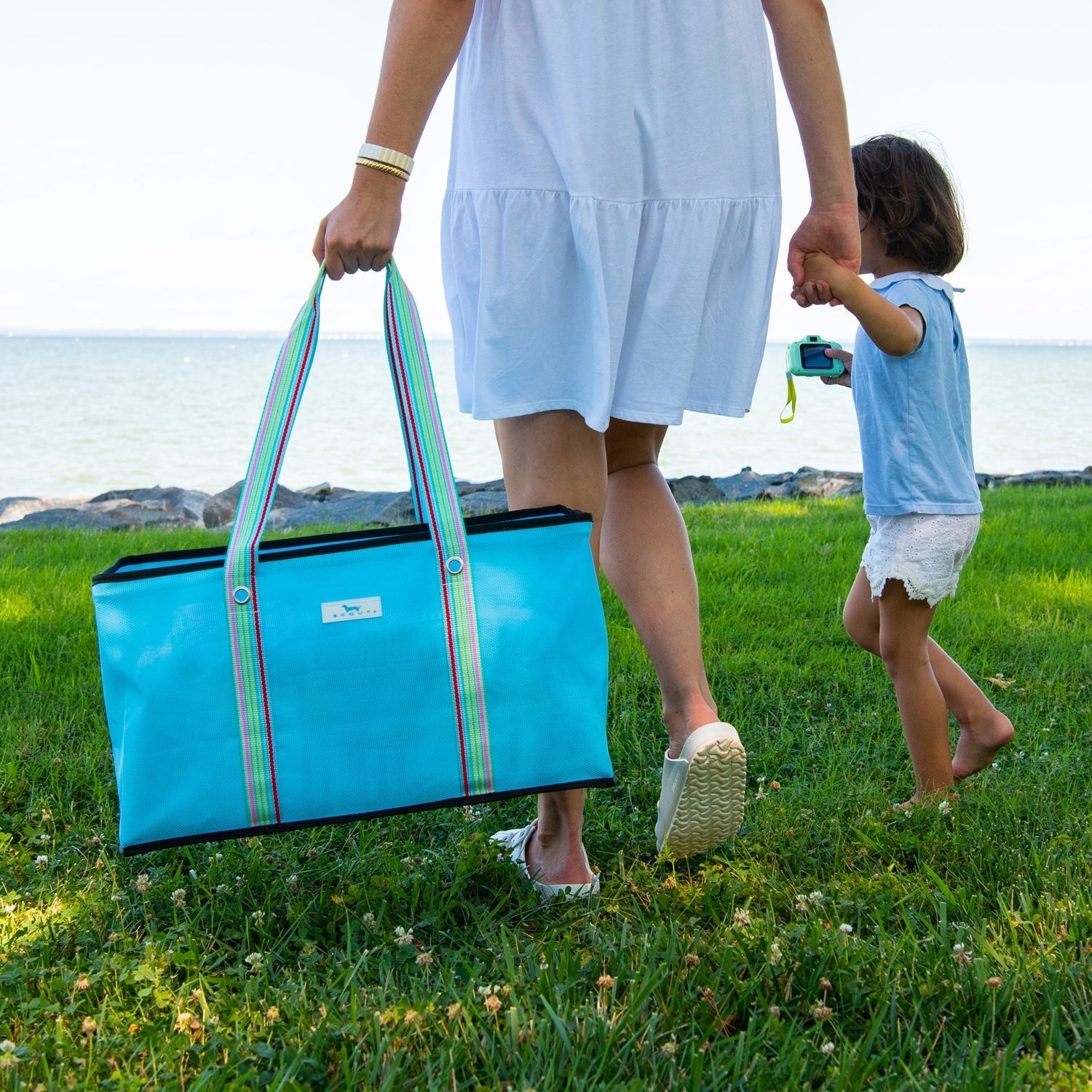 Cabana Boy Extra-Large Tote - Raindrop Pattern | SCOUT Bags