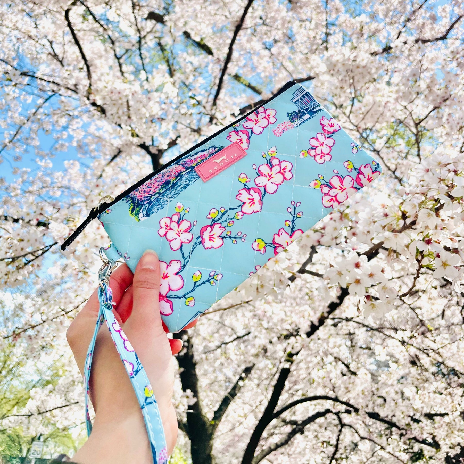 Wristlet