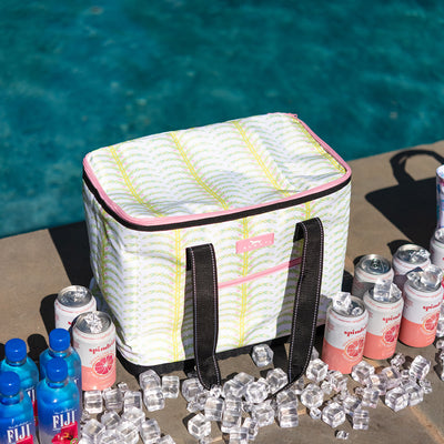 Soft Cooler Bags vs Lunch Bags: What to Buy for Work, School, and Travel