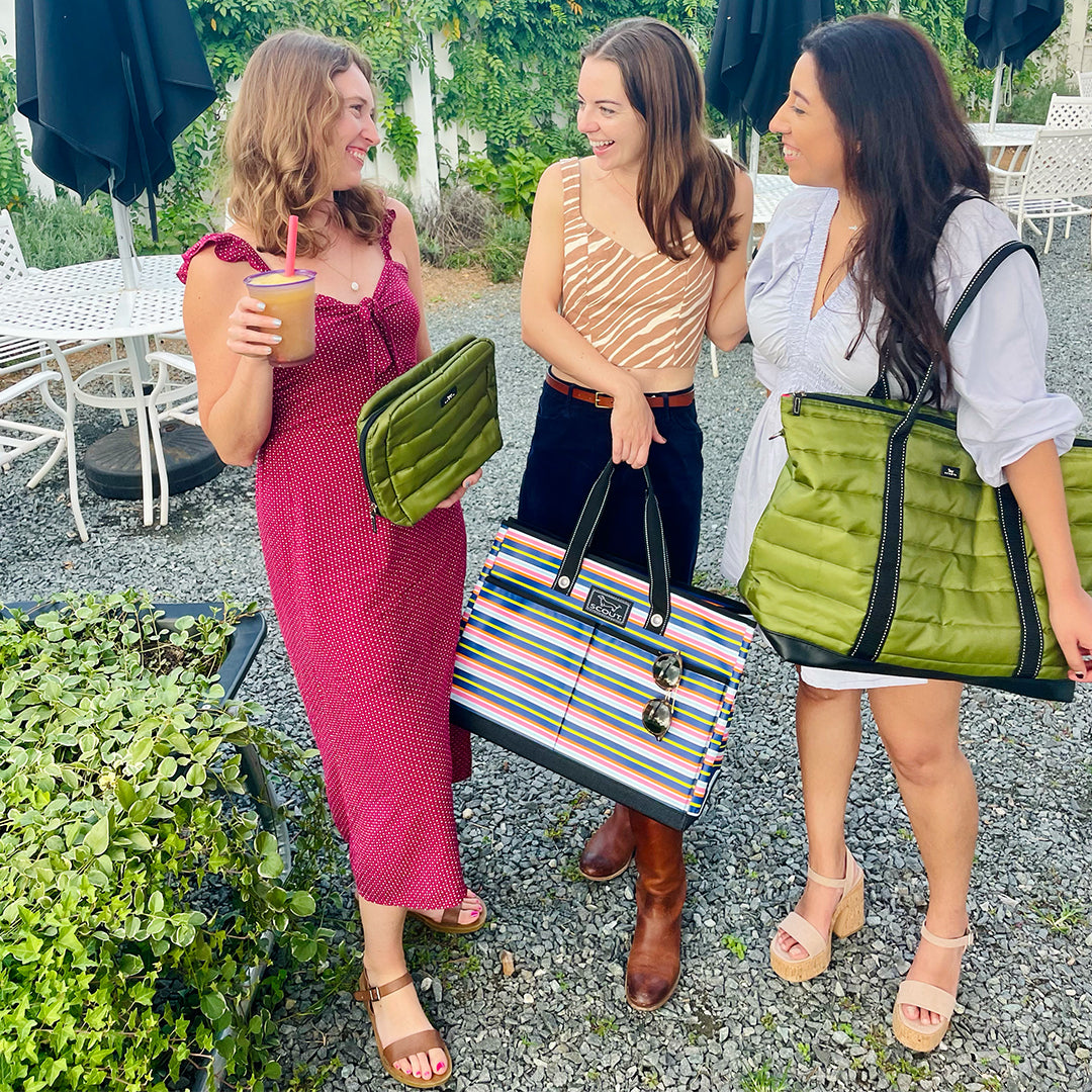 WHAT'S IN THE BAG: FALL GIRLS' WEEKEND