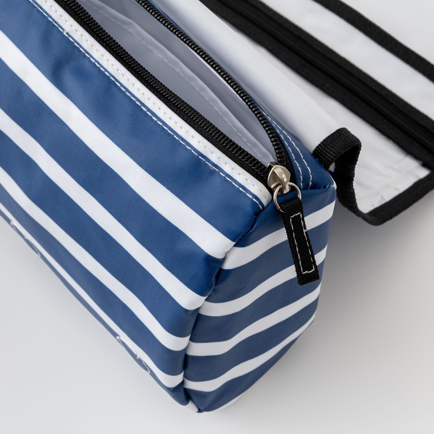 Beauty Burrito Hanging Toiletry Bag