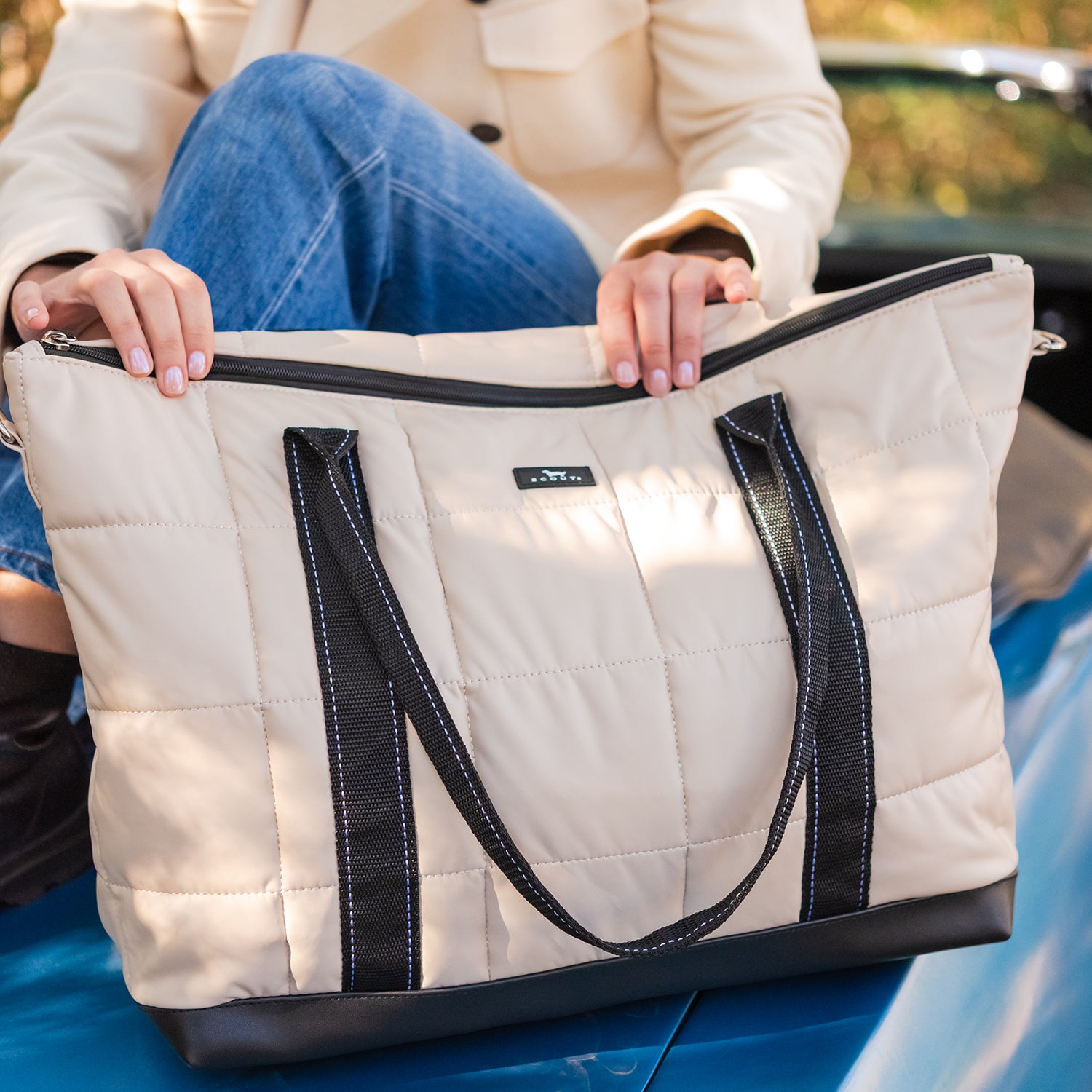 Triple Advisor Travel Bag