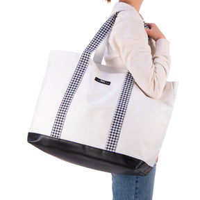 Wanderer Shoulder Bag