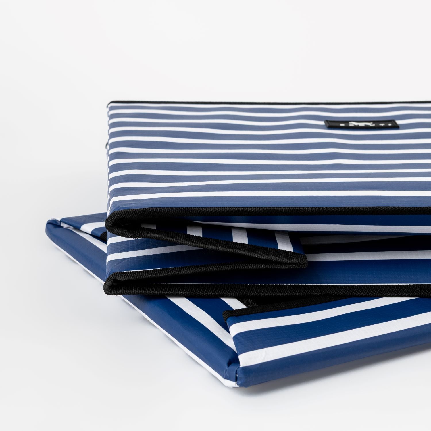 Rump Roost Storage Bin Large