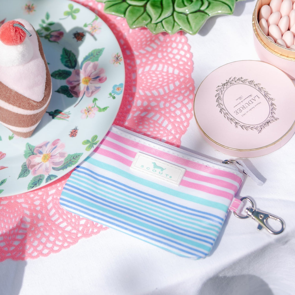#Pattern_Sweet Coraline