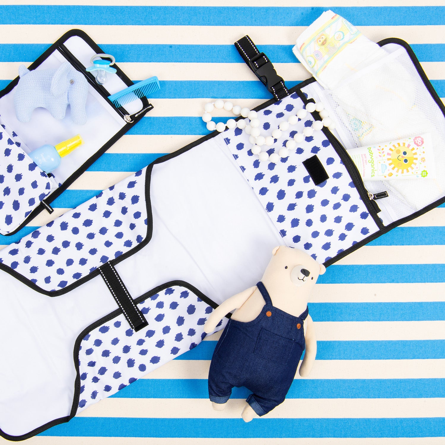 Baby Diaper Changing Mat 2 Pockets For Wipes And Pampers