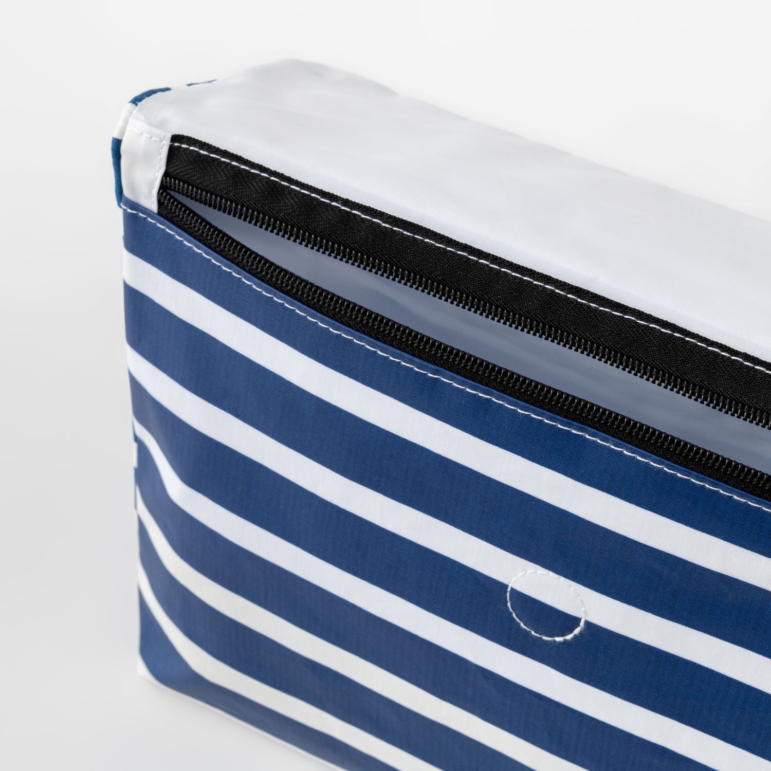 Tourista Pouch